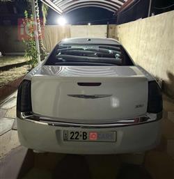 کرایسلەر 300